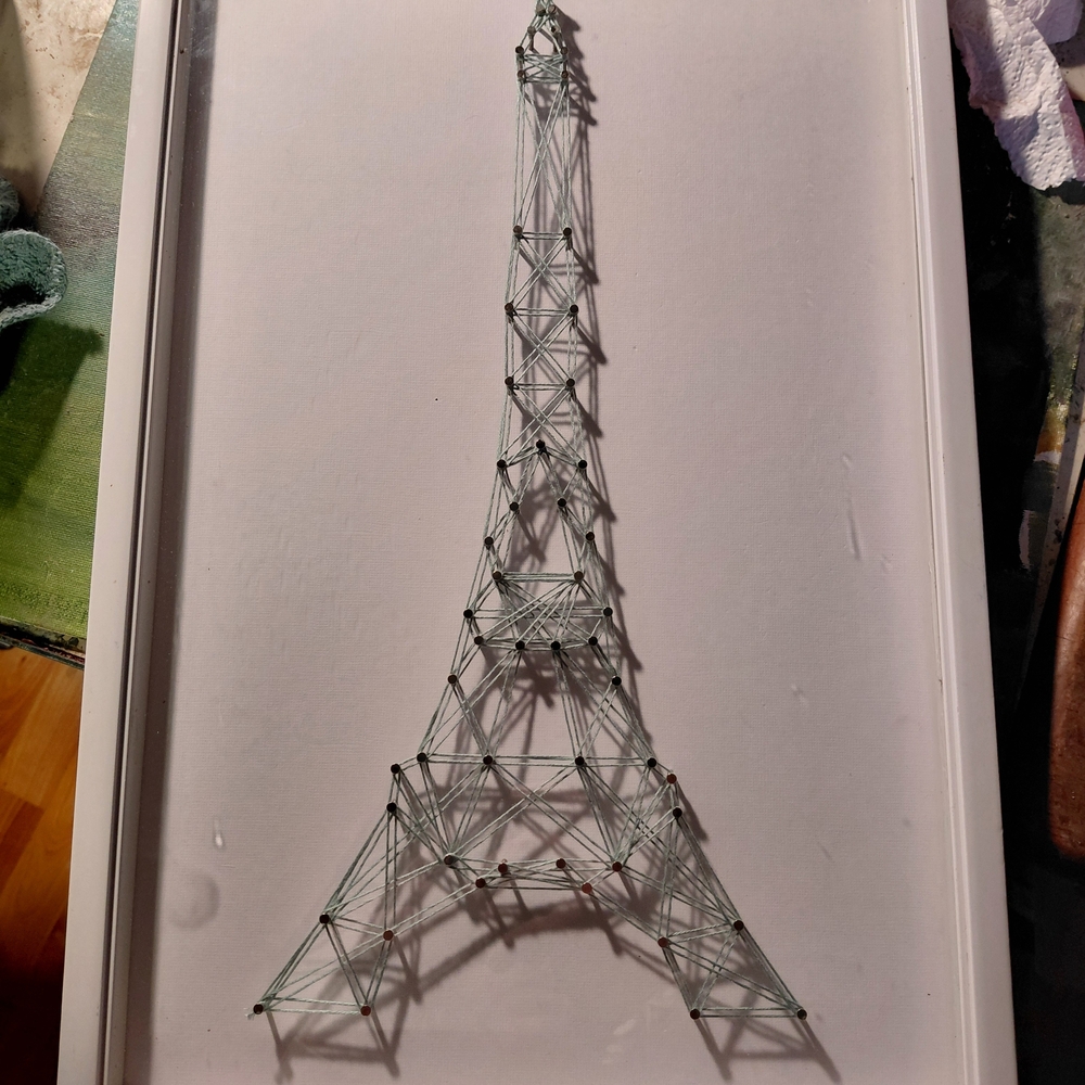 Target String Art Eiffel Tower in Black and White